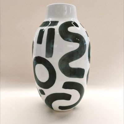 black and white vase